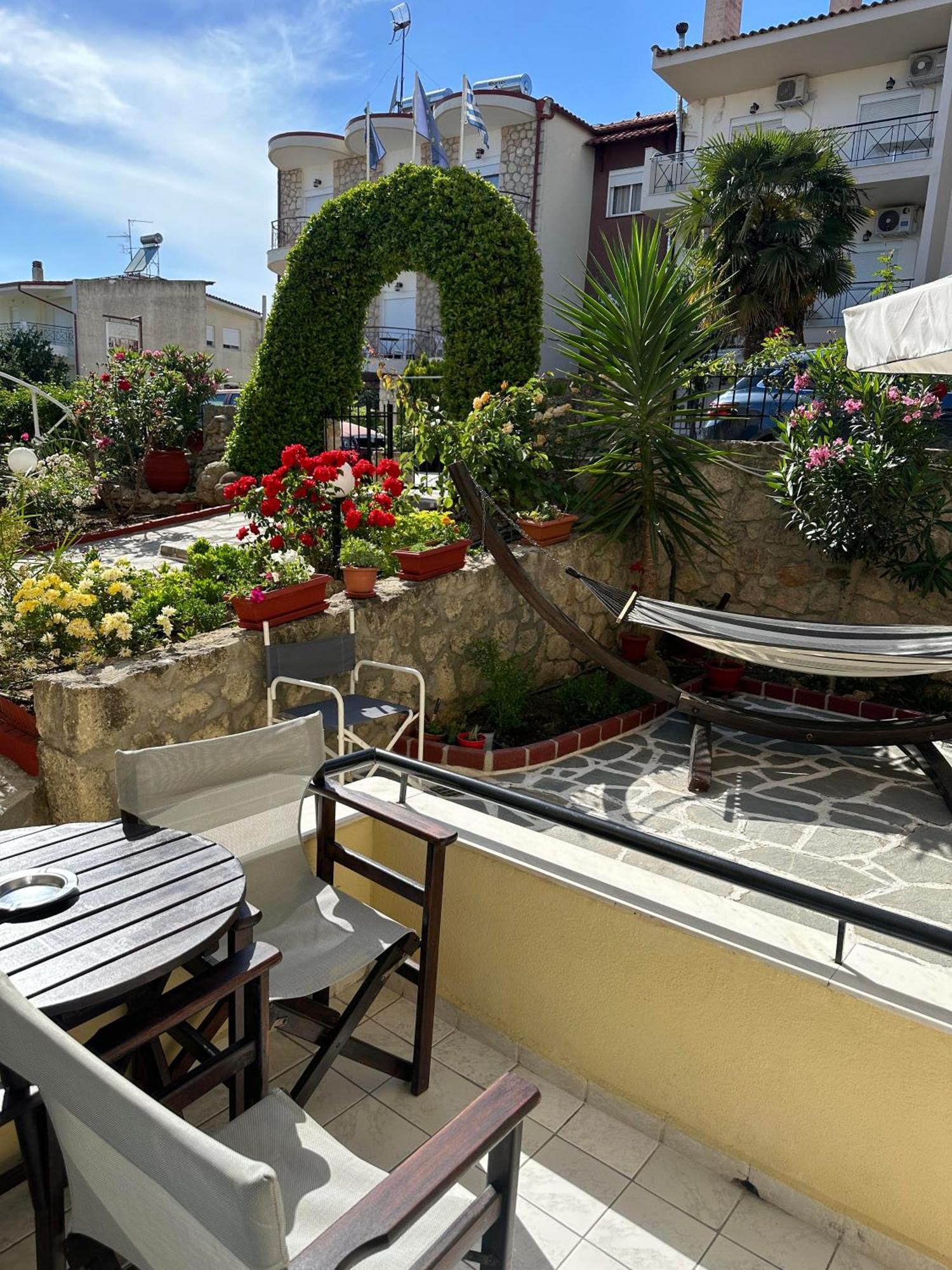 Oscar Aparthotel Kallithea  Rum bild